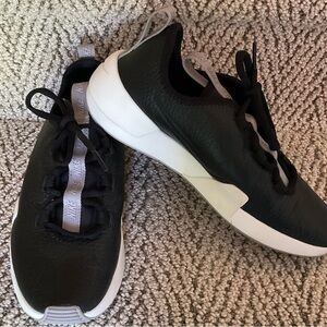 Nike Dual-Tone Black and White Leather Sneakers